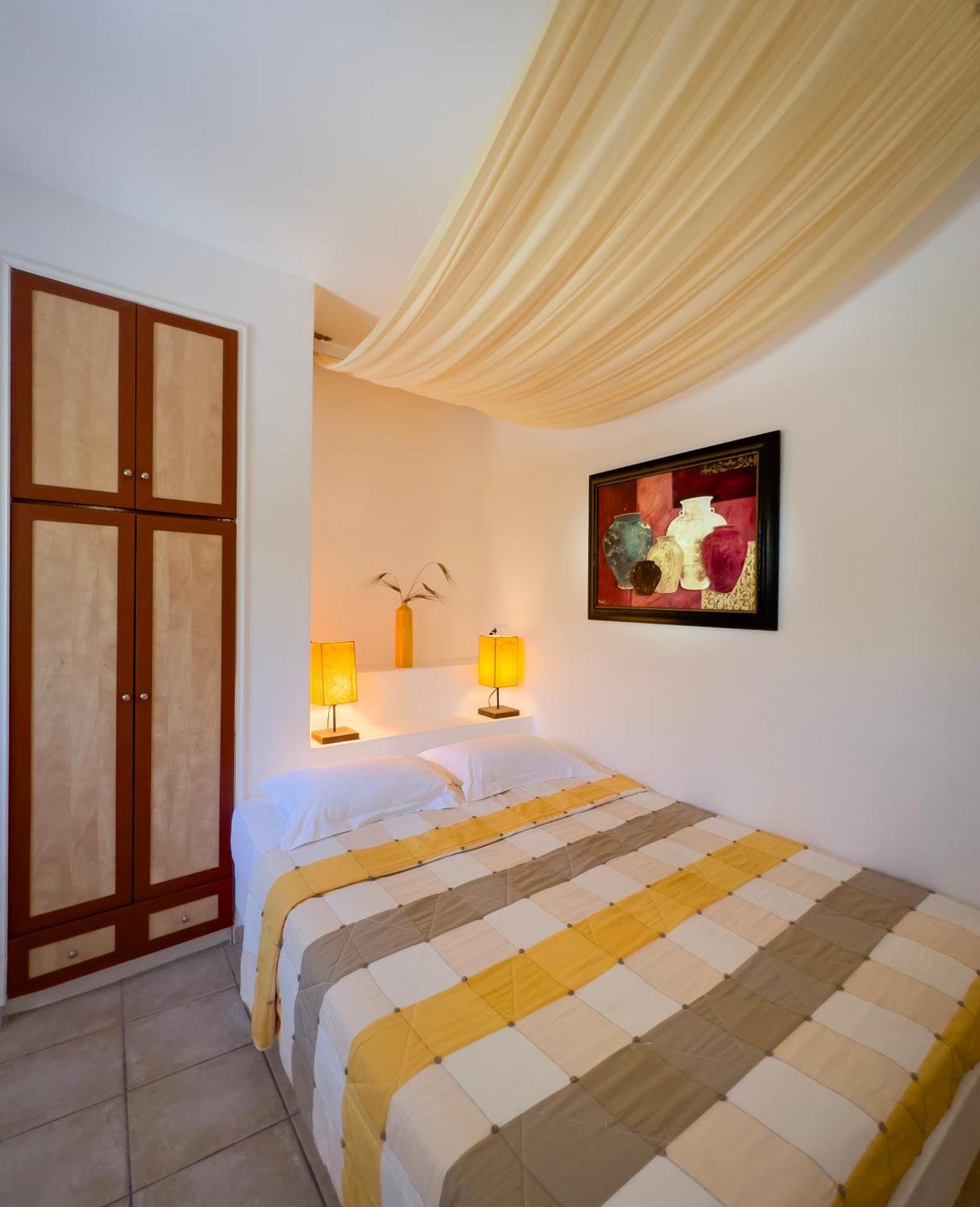 Chora Resort Hotel & Spa Folegandros Town ภายนอก รูปภาพ