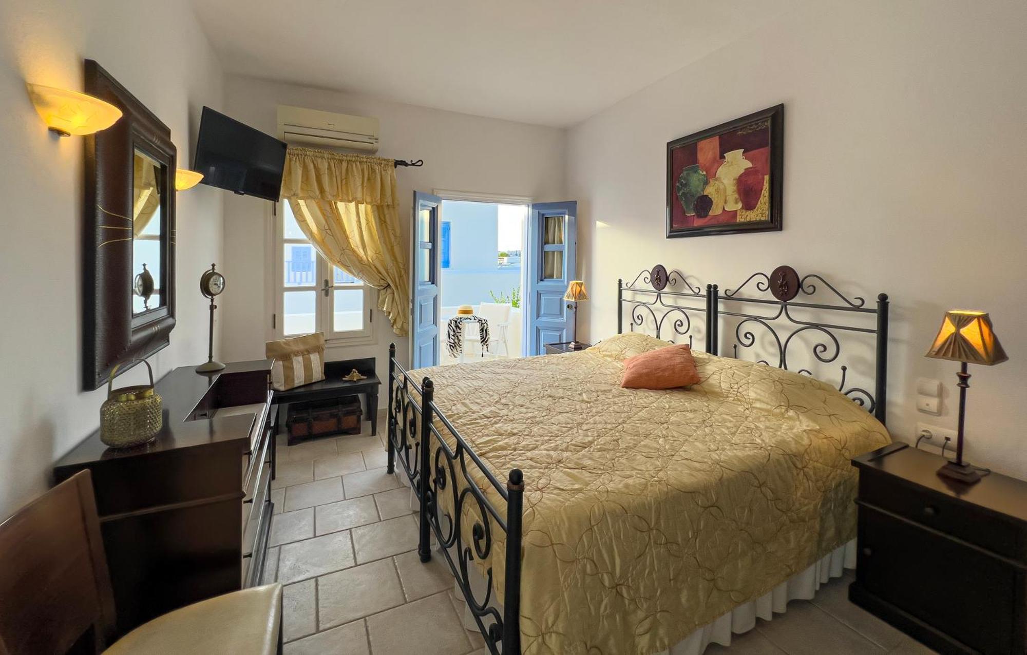 Chora Resort Hotel & Spa Folegandros Town ภายนอก รูปภาพ