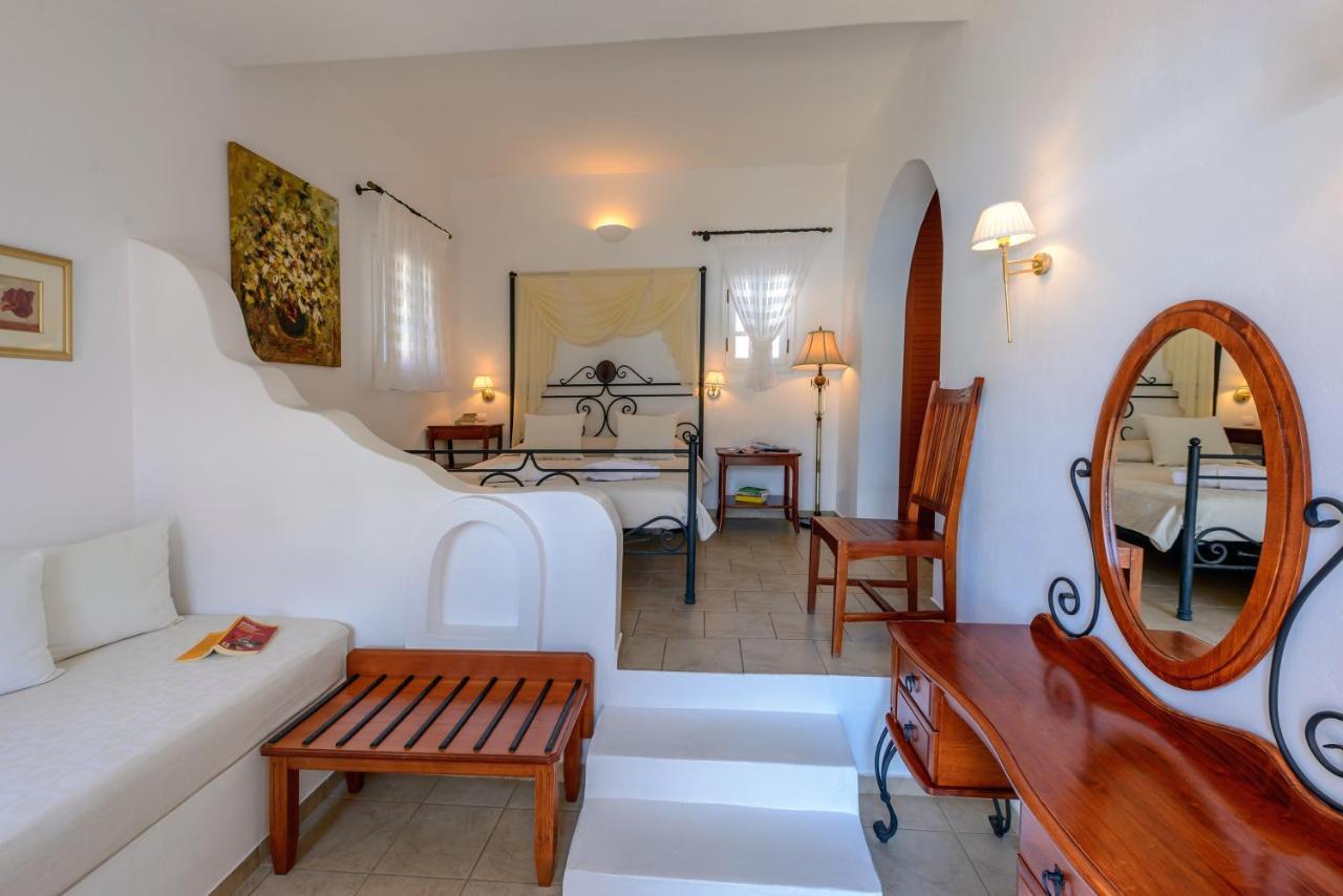 Chora Resort Hotel & Spa Folegandros Town ภายนอก รูปภาพ