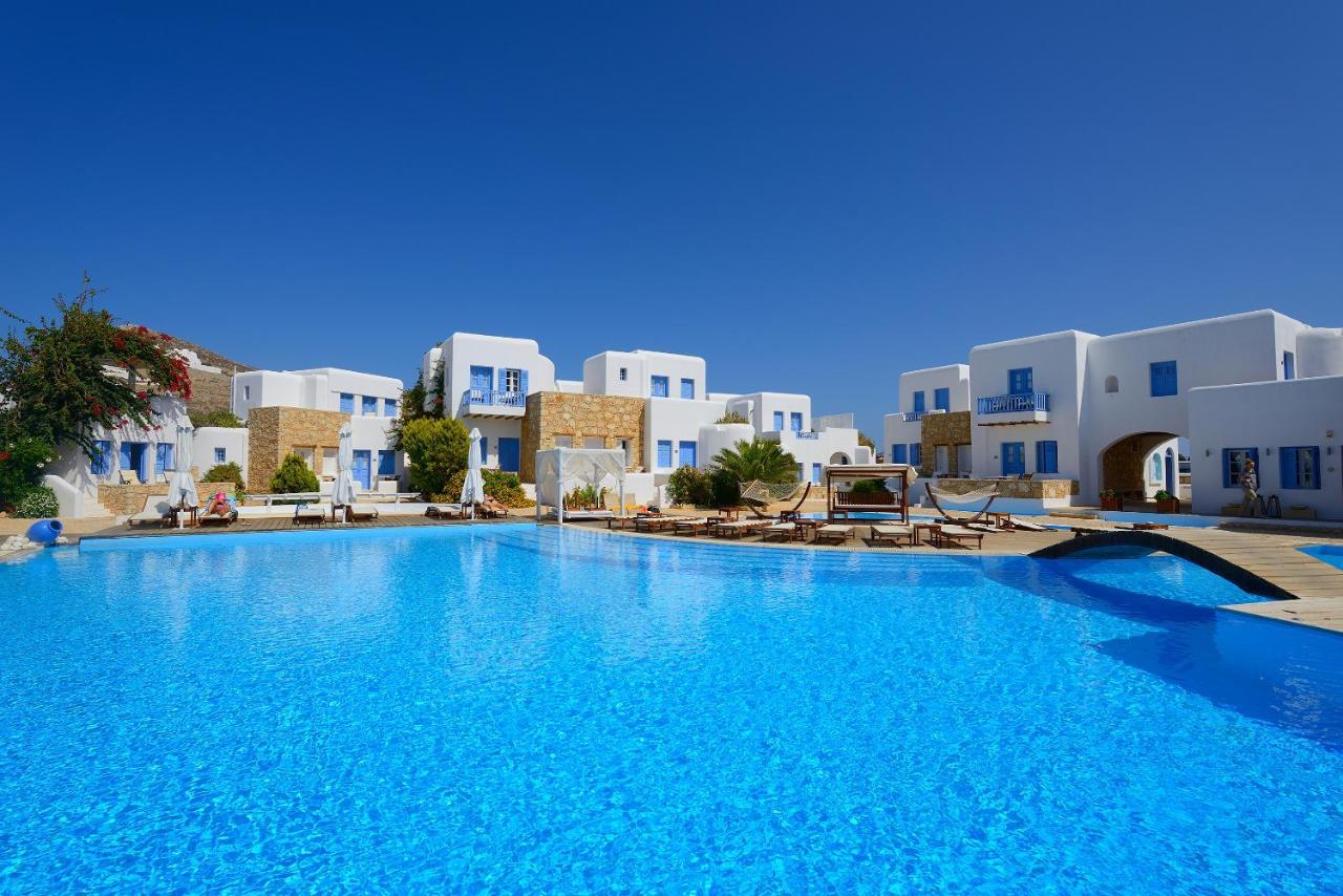 Chora Resort Hotel & Spa Folegandros Town ภายนอก รูปภาพ