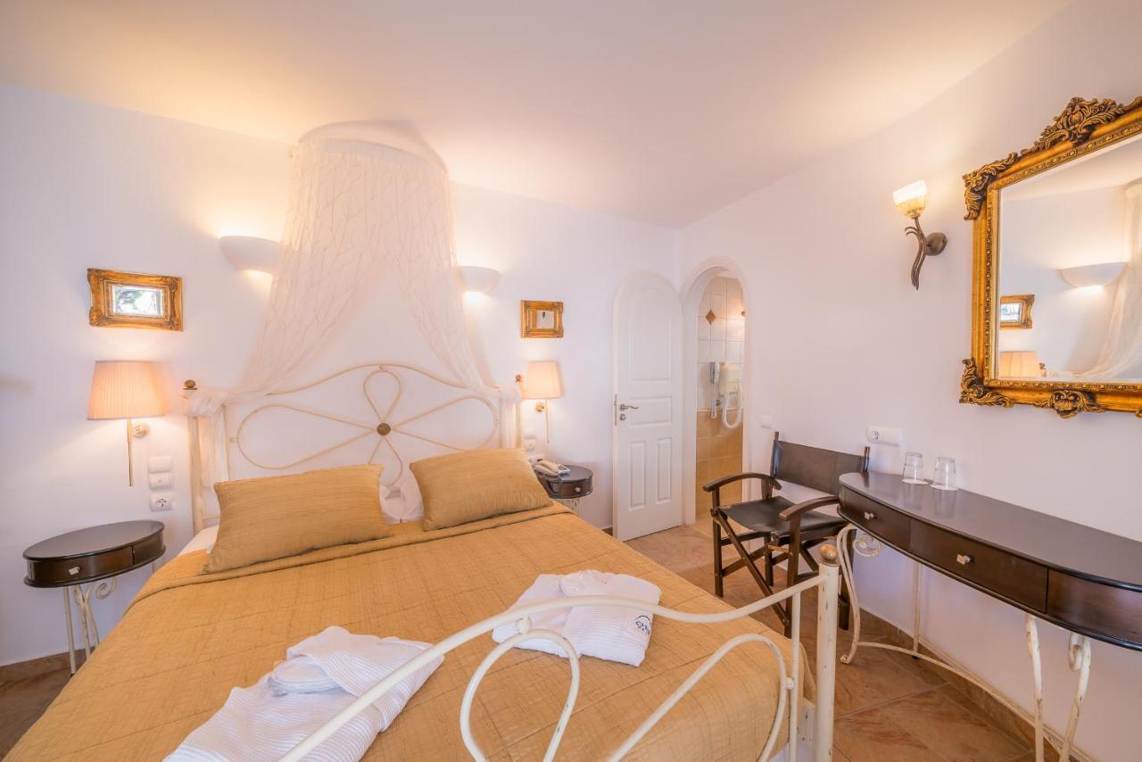 Chora Resort Hotel & Spa Folegandros Town ภายนอก รูปภาพ